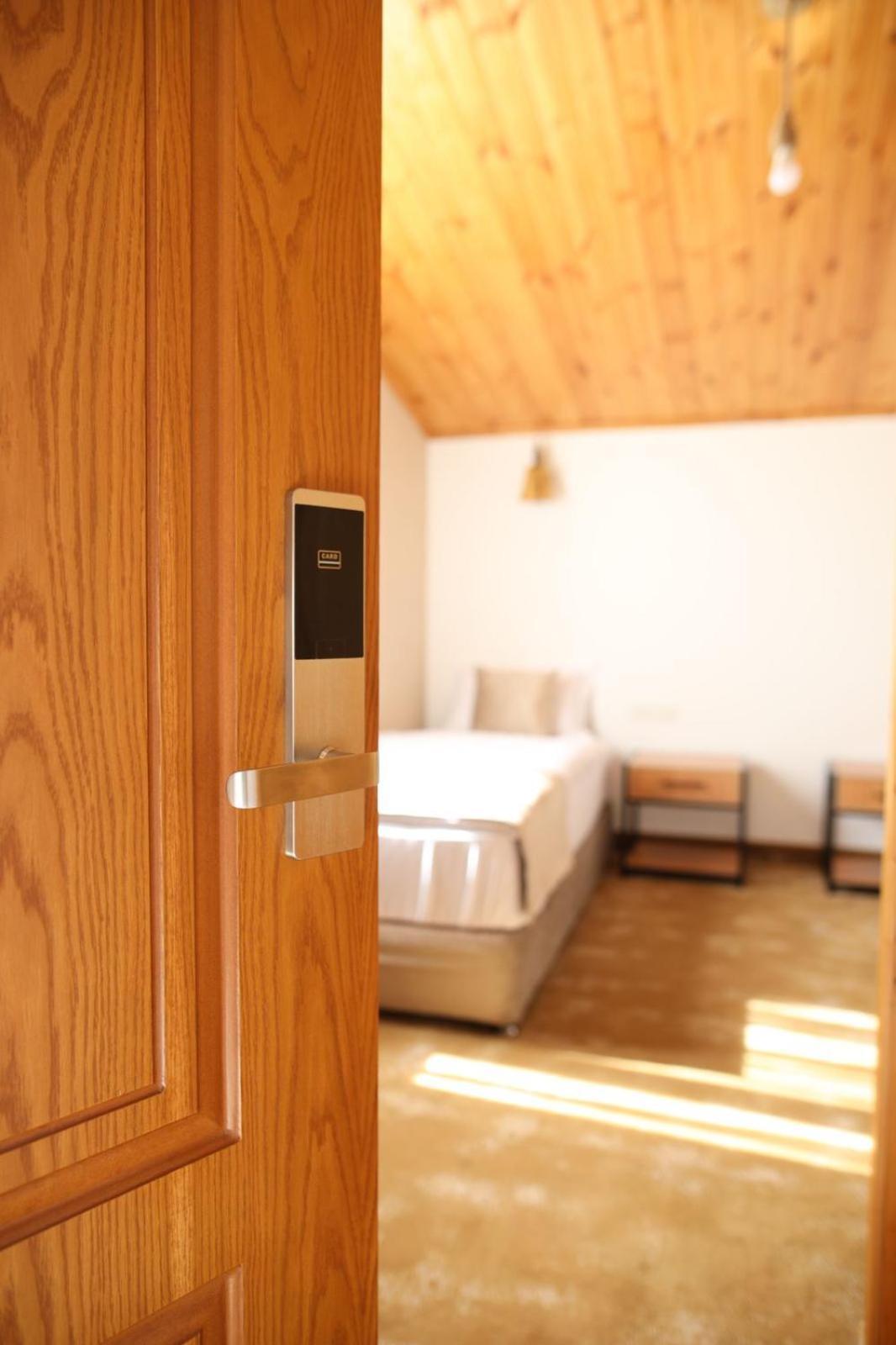 Bmg Hotel By Grigoryans Group Goris Extérieur photo