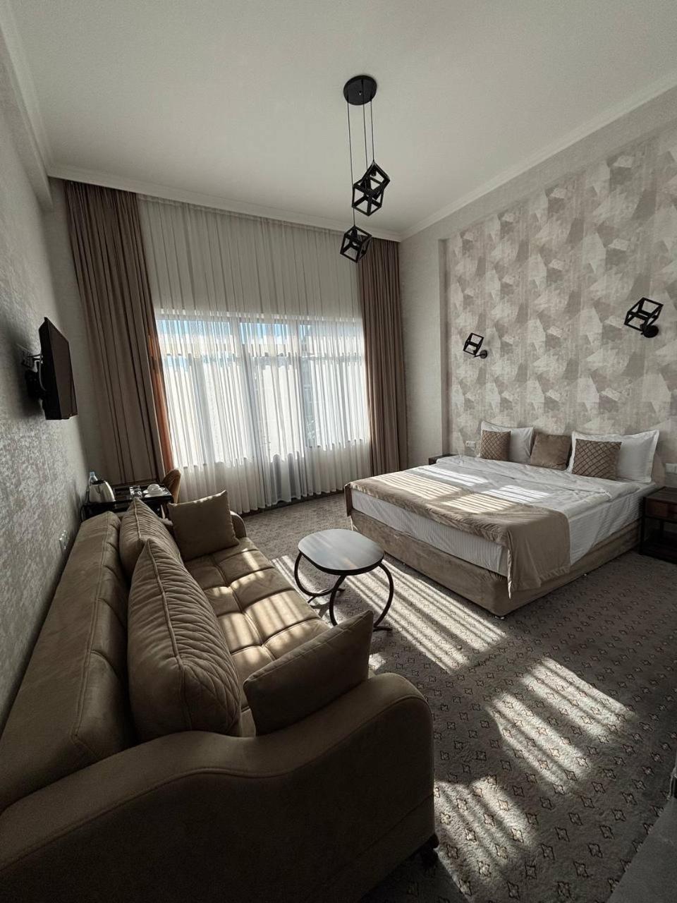 Bmg Hotel By Grigoryans Group Goris Extérieur photo