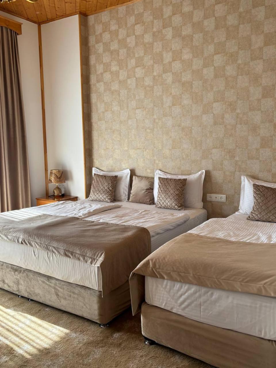 Bmg Hotel By Grigoryans Group Goris Extérieur photo